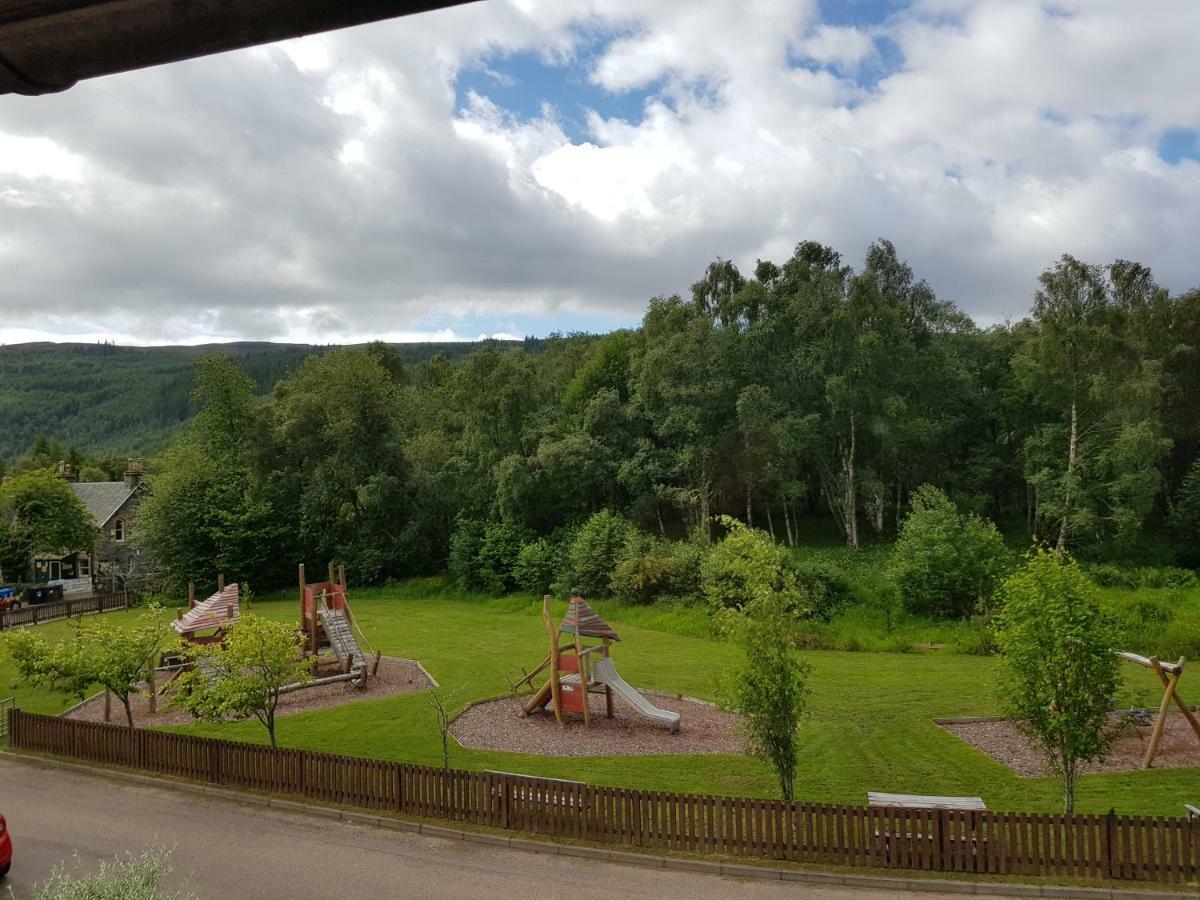 Loch Ness And Highlands Holiday Home Bearnock Kültér fotó